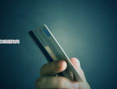 全国最大汽车经销商被曝拖欠员工工资（中国最大汽车销售集团公司）