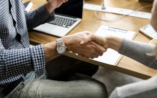 信用卡逾期催收电话不接会怎么样