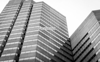 刷信用卡欠钱还不上会坐牢吗（刷信用卡还不上这个钱后果什么怎样）