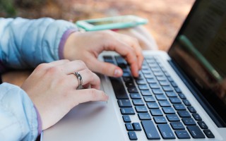 最容易通过的信用卡申请方法（最容易申请银行信用卡）