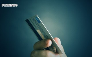 POS机固定商户了该怎么解决（pos扫码固定商户是好是坏）