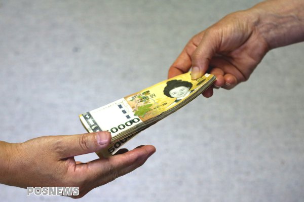 贷款欠10万怎么自救（欠贷款10万没钱要坐牢吗）