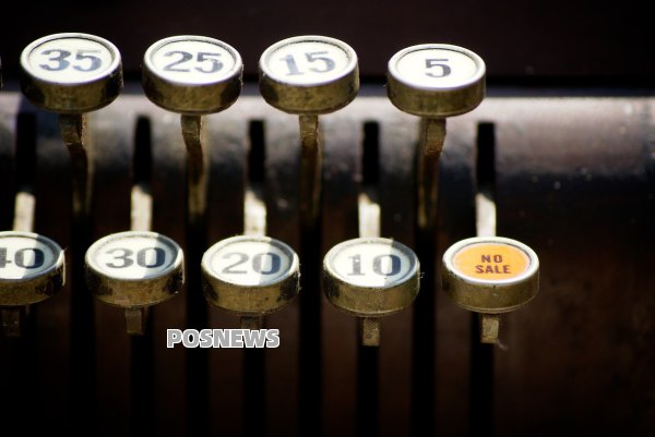 自己刷信用卡用什么POS机（自己刷信用卡怎么刷才好）