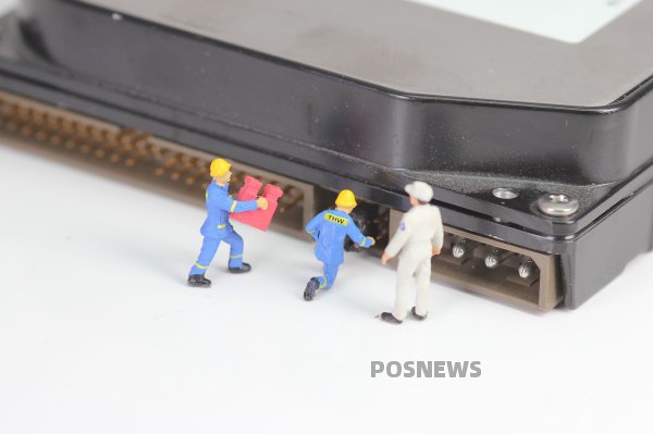 乐刷电签POS机与蓝牙POS机相比优势在哪（乐刷电签刷卡机怎么刷闪付）