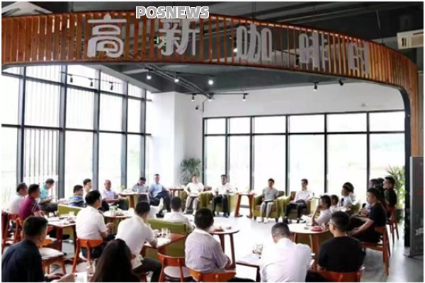 华为三折叠屏手机的售价和优势